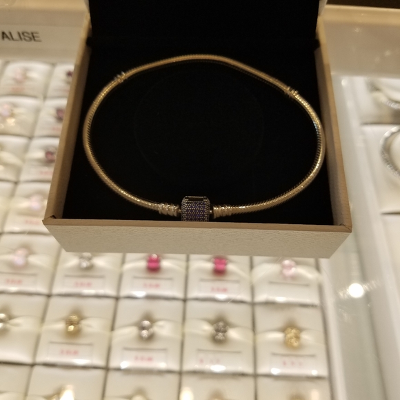 Pandora Icons blue pave snake barrel bracelet - Picture 3 of 14